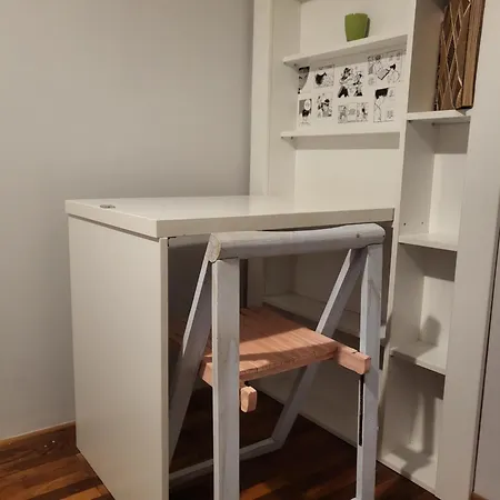Red Kruz Apartment *